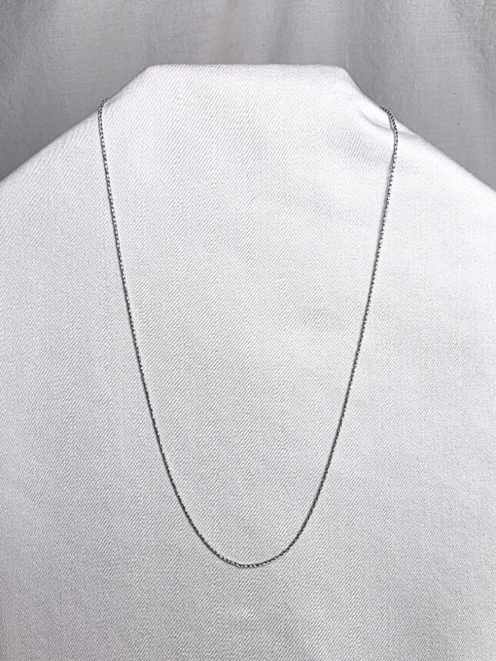 NWT Silver Treasures Sterling Silver 18" Singapore Chain Italy